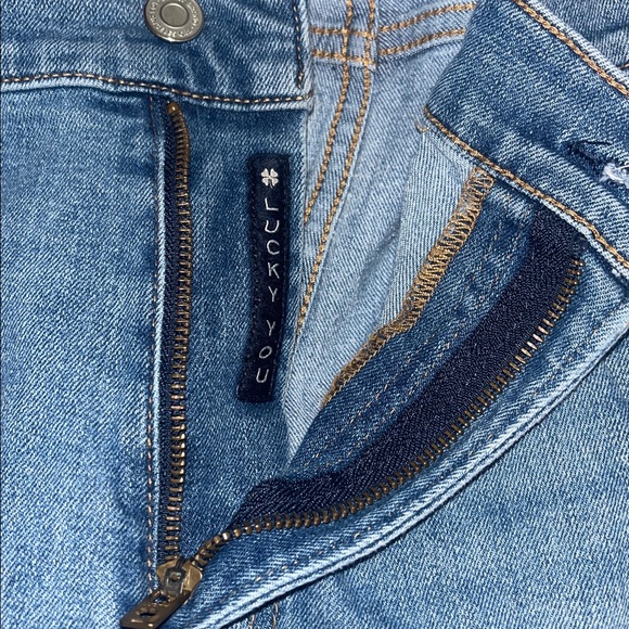 Men’s Lucky Brand Jeans - Picture 2 of 12